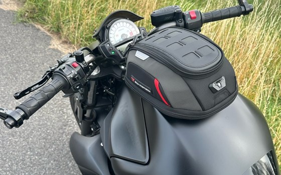 Gebrauchtmotorrad Kawasaki ER-6n - Bild 13