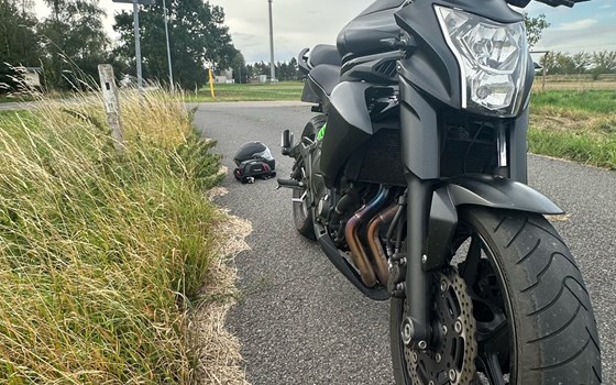 Gebrauchtmotorrad Kawasaki ER-6n - Bild 3