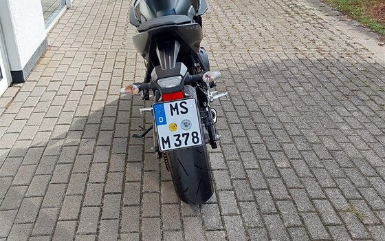 Gebrauchtmotorrad Suzuki GSX-8S - Bild 9