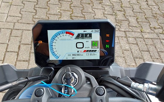 Gebrauchtmotorrad Suzuki GSX-8S - Bild 3