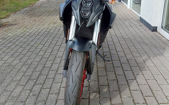Gebrauchtmotorrad Suzuki GSX-8S - Bild 6
