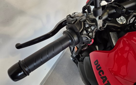 Gebrauchtmotorrad Ducati Monster + - Bild 8