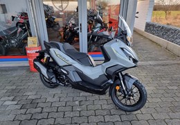 Neumotorrad Honda ADV350 Special Edition