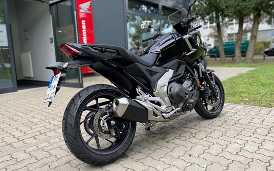 Gebrauchtmotorrad Honda NC750X DCT - Bild 3