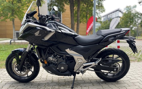 Gebrauchtmotorrad Honda NC750X DCT - Bild 4