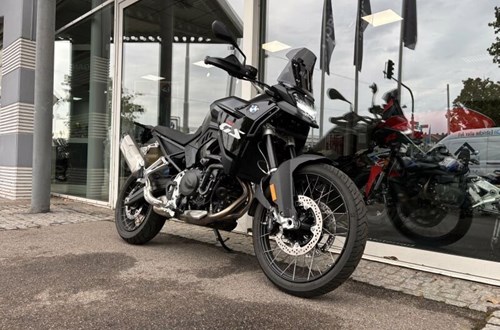BMW F 900 GS