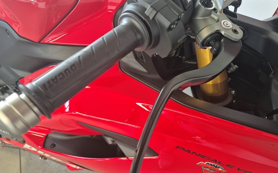 Gebrauchtmotorrad Ducati Panigale V2 S - Bild 20