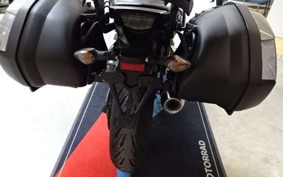 Gebrauchtmotorrad Honda VFR 800 F - Bild 10