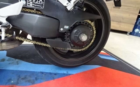 Gebrauchtmotorrad Honda VFR 800 F - Bild 12