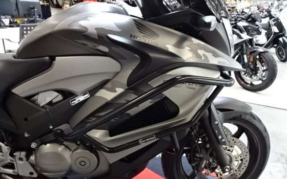 Gebrauchtmotorrad Honda VFR 800 F - Bild 5