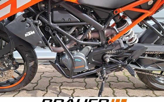 Gebrauchtmotorrad KTM 125 Duke - Bild 11