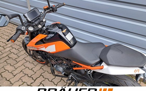 Gebrauchtmotorrad KTM 125 Duke - Bild 14