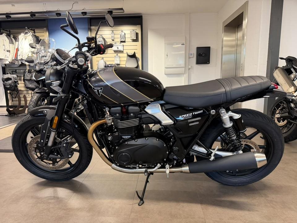 Triumph Speed Twin 900