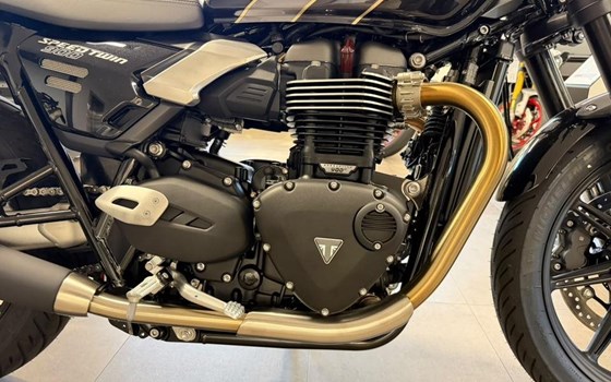 Gebrauchtmotorrad Triumph Speed Twin 900 - Bild 7