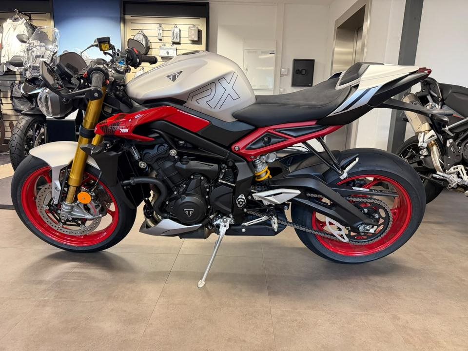 Triumph Street Triple 765 RX