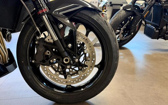 Gebrauchtmotorrad Triumph Tiger Sport 800 - Bild 4