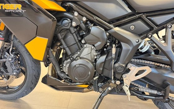 Gebrauchtmotorrad Triumph Tiger Sport 800 - Bild 7