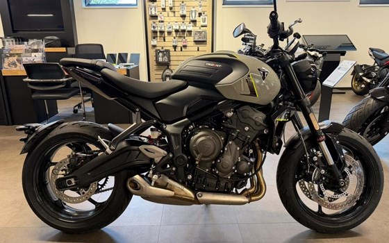 Gebrauchtmotorrad Triumph Trident 660 - Bild 1