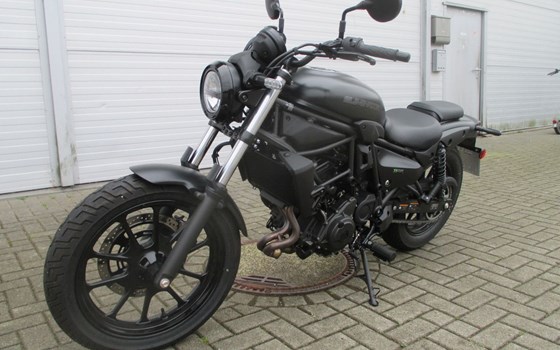 Gebrauchtmotorrad Kawasaki Eliminator 500 - Bild 9