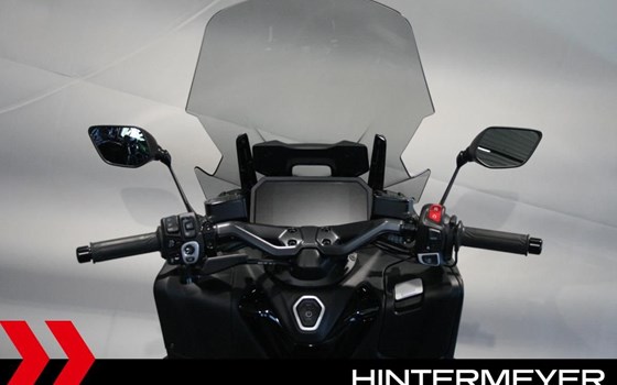 Gebrauchtmotorrad Yamaha TMAX Tech MAX - Bild 8