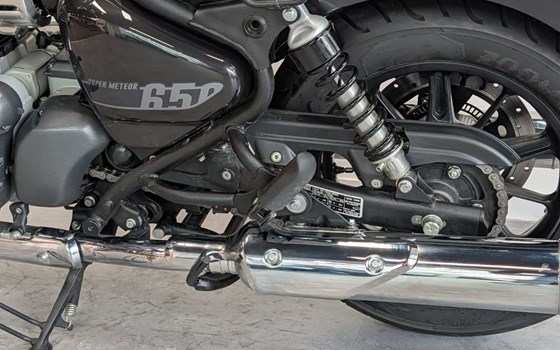 Gebrauchtmotorrad Royal Enfield Super Meteor 650 - Bild 8