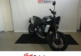 Neumotorrad Husqvarna Svartpilen 801