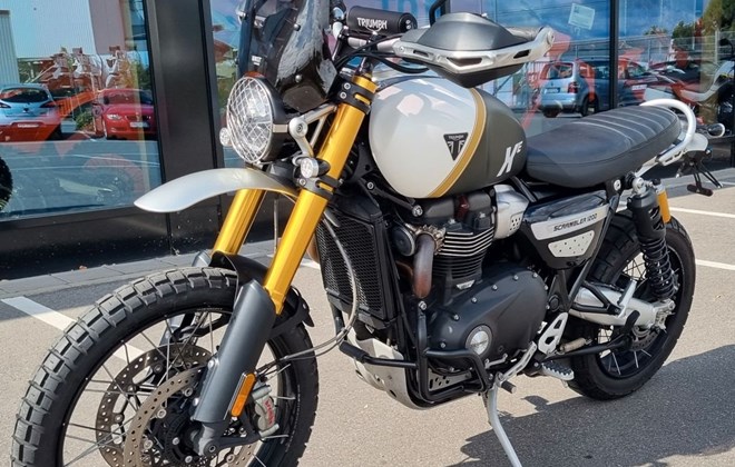 Triumph Scrambler 1200 XE