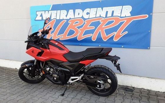 Gebrauchtmotorrad Honda NC750X DCT - Bild 5
