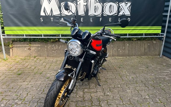 Gebrauchtmotorrad Kawasaki Z900 RS 50th Anniversary - Bild 5