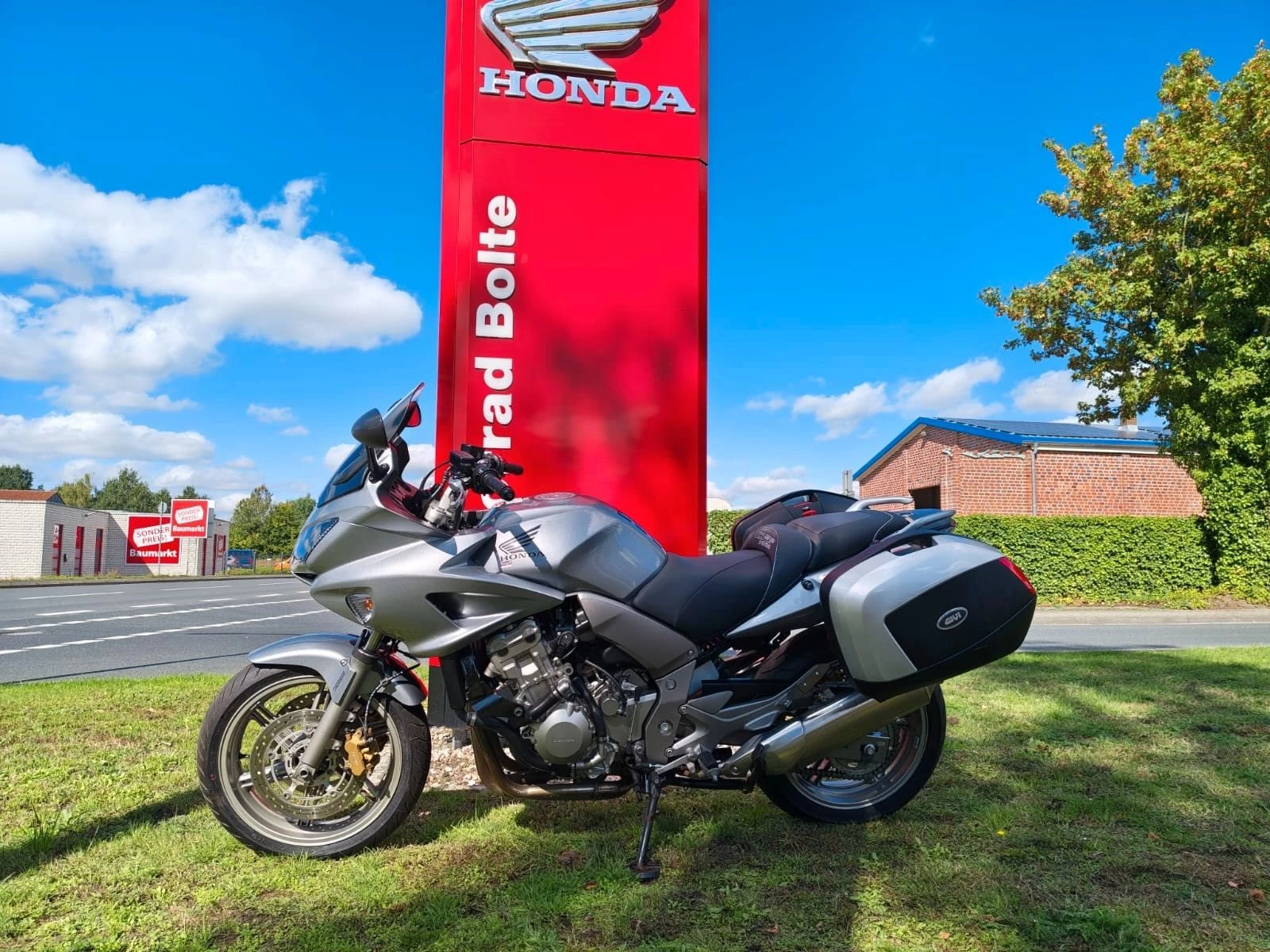 Honda CBF 1000