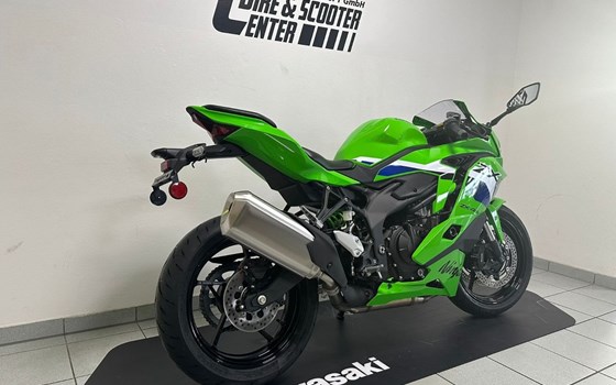 Neufahrzeug Kawasaki Ninja ZX-4RR - Bild 4