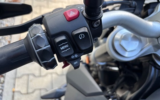 Gebrauchtmotorrad BMW F 900 R - Bild 13