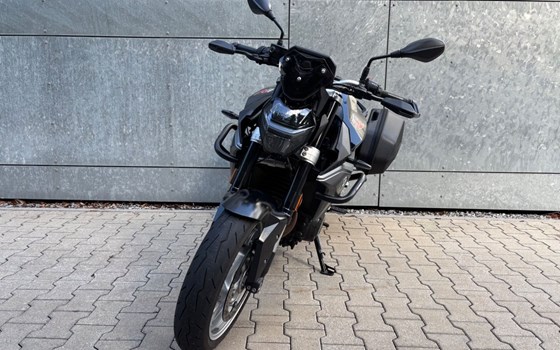 Gebrauchtmotorrad BMW F 900 R - Bild 6