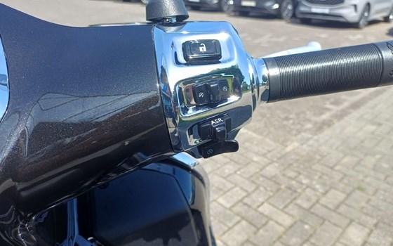 Neufahrzeug Vespa GTS 125 Super - Bild 13