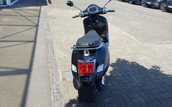 Neufahrzeug Vespa GTS 125 Super - Bild 5