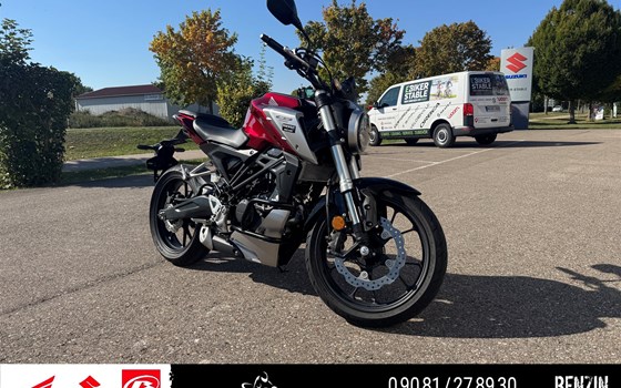 Gebrauchtmotorrad Honda CB125R - Bild 1