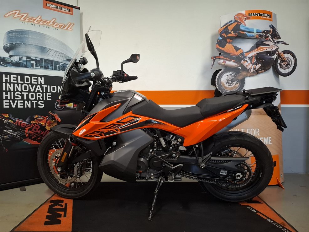KTM 890 Adventure 
