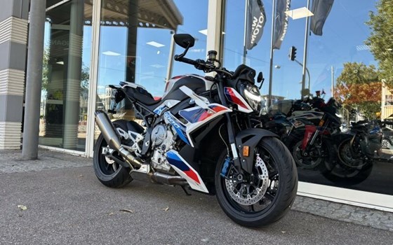 Gebrauchtmotorrad BMW M 1000 RR - Bild 1