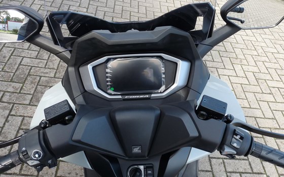 Neufahrzeug Honda Forza 125 - Bild 5