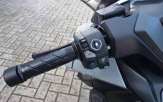 Neufahrzeug Honda Forza 125 - Bild 6