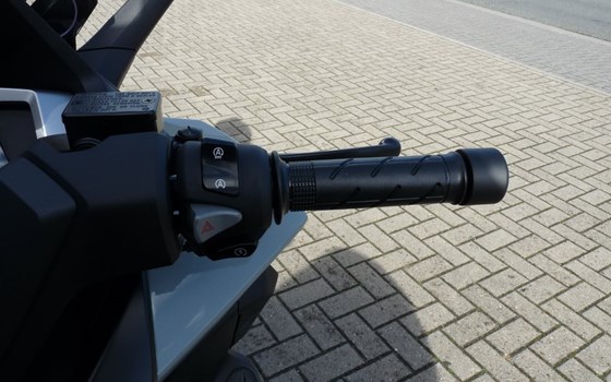 Neufahrzeug Honda Forza 125 - Bild 7