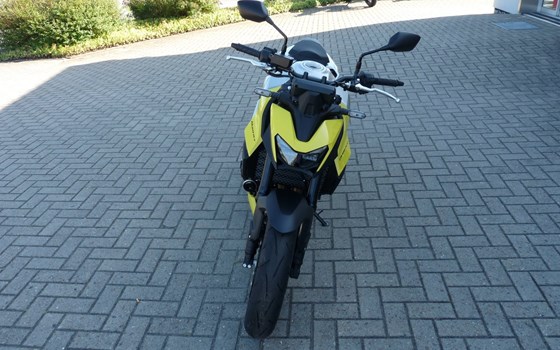 Gebrauchtmotorrad Honda CB750 Hornet E-Clutch - Bild 3