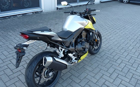 Gebrauchtmotorrad Honda CB750 Hornet E-Clutch - Bild 9