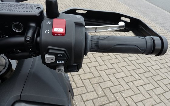 Gebrauchtmotorrad Honda CRF1100L Africa Twin DCT - Bild 7