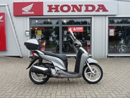 Honda SH300i