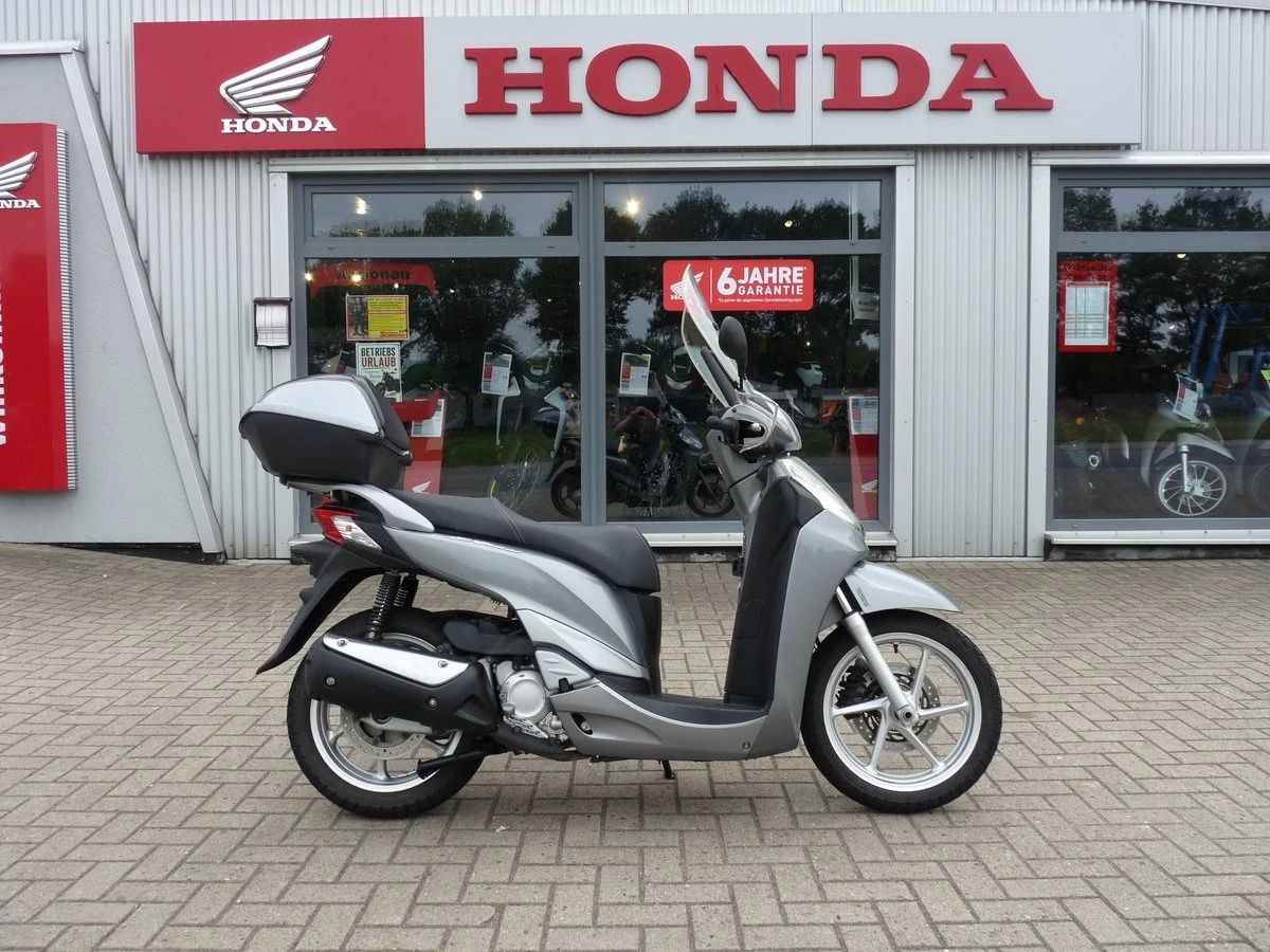 Honda SH300i