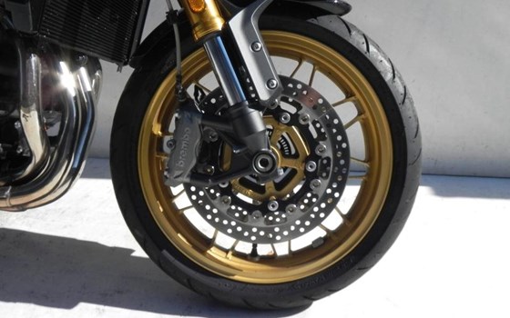 Gebrauchtmotorrad Kawasaki Z900 RS SE - Bild 16