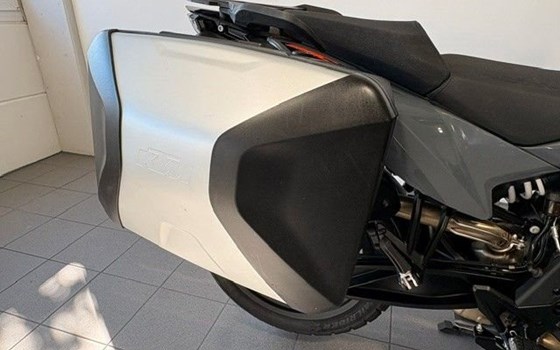 Gebrauchtmotorrad KTM 890 Adventure - Bild 6