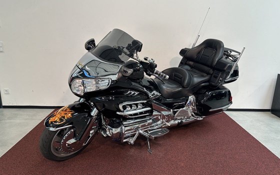 Gebrauchtmotorrad Honda GL 1800 Goldwing - Bild 4