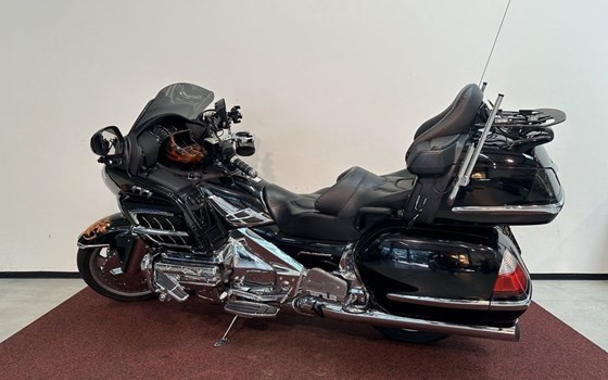 Gebrauchtmotorrad Honda GL 1800 Goldwing - Bild 6